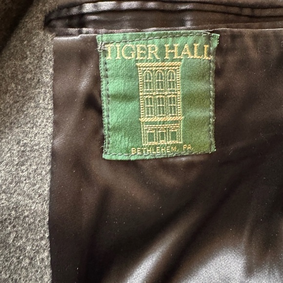 VTG Unisex Tiger Hall Wool Pea Overcoat - Picture 5 of 9